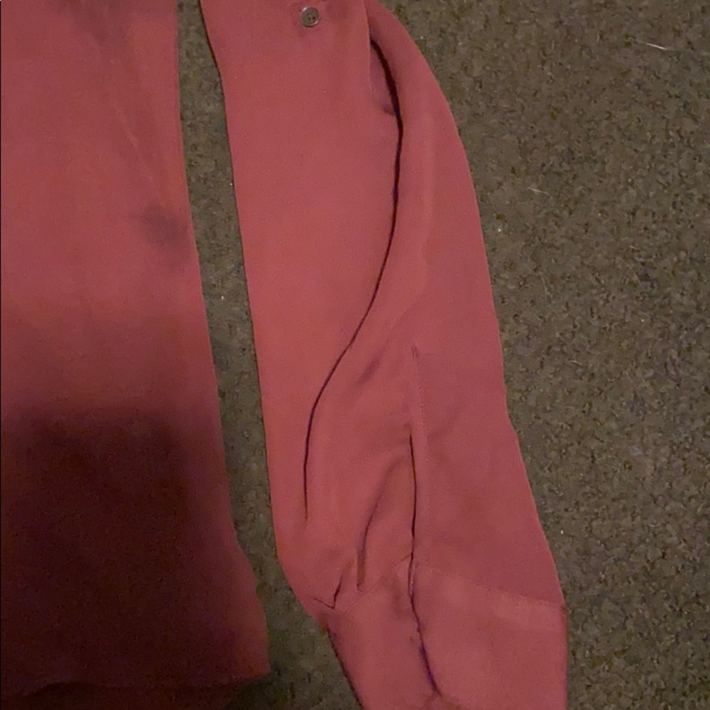 Maroon Top - Picture 2 of 3